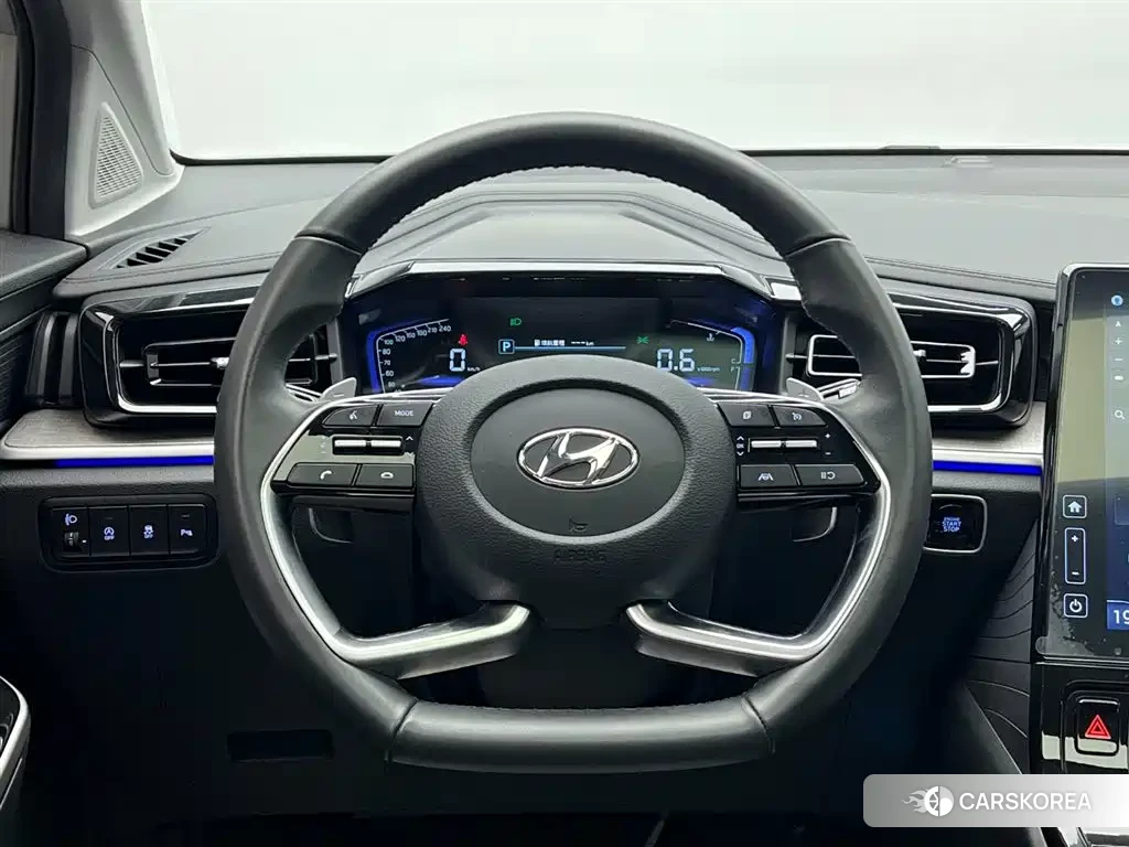 Hyundai Kustu 2022 Champagne/brown из Китая