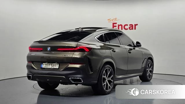 BMW X6 (G06) 2021 Песочный из Кореи