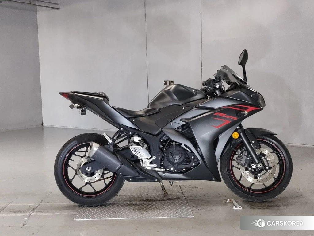Проданный Yamaha YZF-R25 2015 из Японии, фото 2