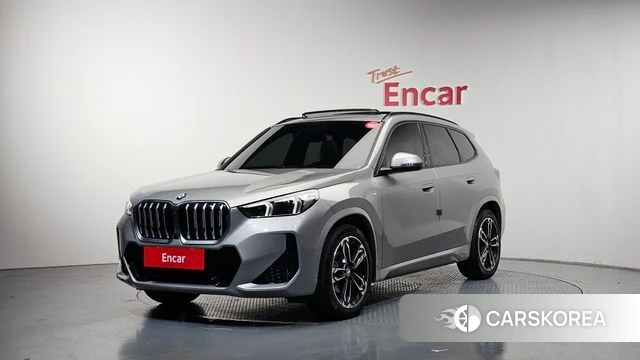 BMW X1 (U11) 2025 Серебристо-серый из Кореи