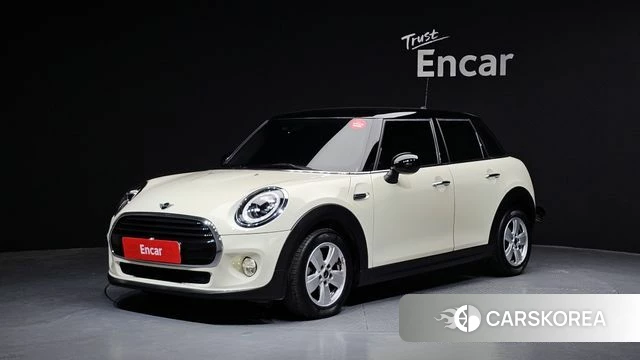 Mini Cooper 2019 Жемчужный цвет из Кореи