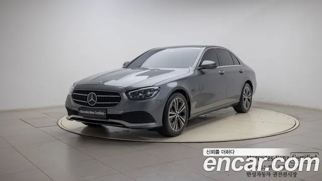Mercedes-Benz E-Class W213 2021 Серый из Кореи