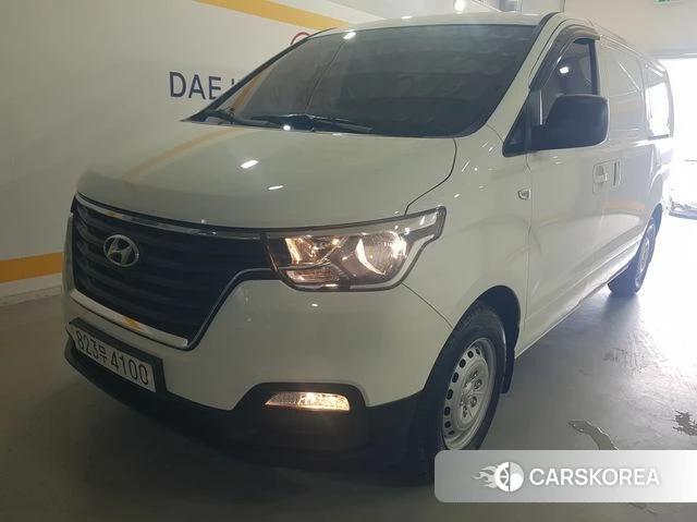 Hyundai The New Grand Starex 2021 Белый из Кореи