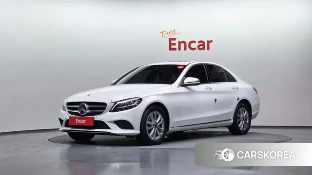 Mercedes-Benz C-Class W205 2020 Белый из Кореи