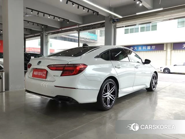 Honda Yingshipai 2023 Белый из Китая