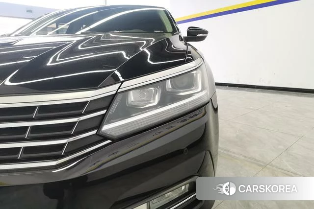 Volkswagen Passat 2018 Черный из Китая