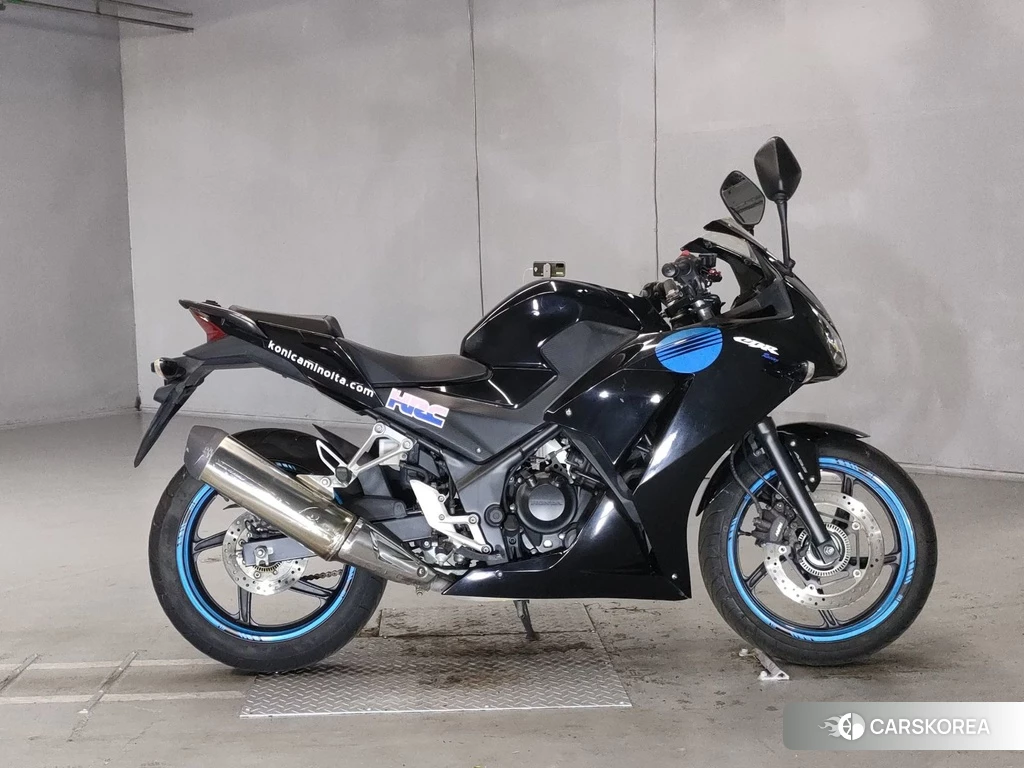 Проданный Honda CBR250R 2016 из Японии, фото 2