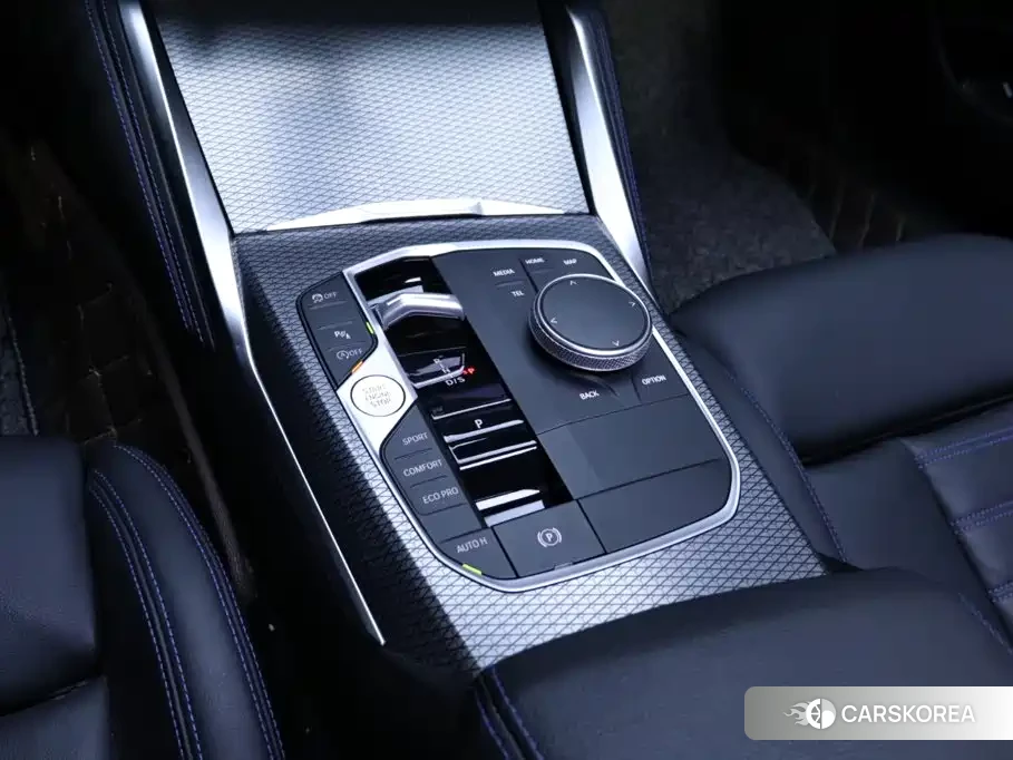 BMW M240i 2023 Silver/gray из Китая