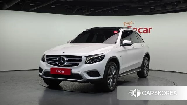 Mercedes-Benz GLC-Class X253 2019 Белый из Кореи
