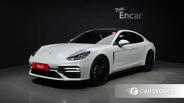 Porsche Panamera (971) 2018 Белый из Кореи