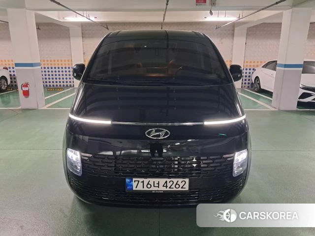 Hyundai Staria 2022 Черный из Кореи