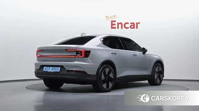 Polestar Polestar 2 2025 Цвет галактики из Кореи