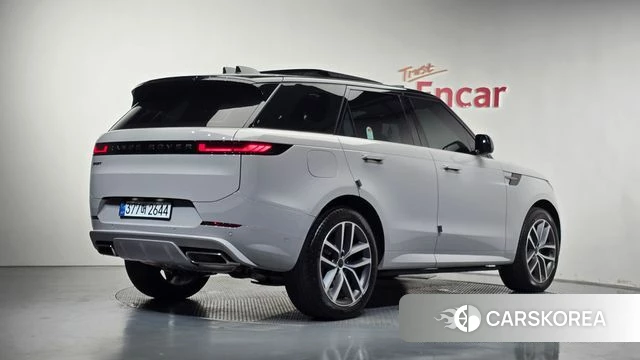 Land Rover Range Rover Sport 3rd Generation 2026 Серебристо-серый из Кореи