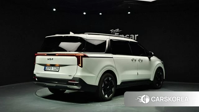 Kia The New Carnival 4th Generation 2024 Белый из Кореи