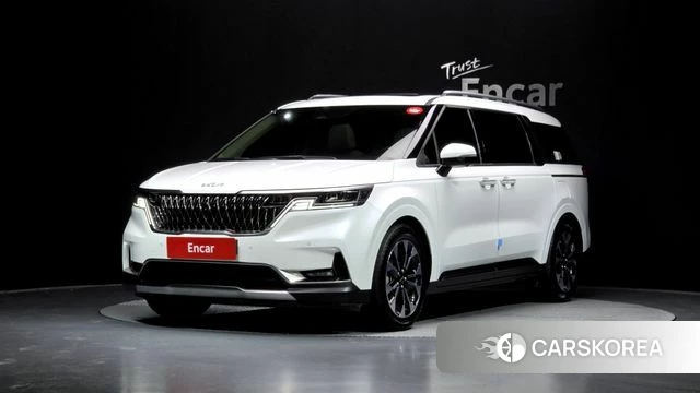 Kia Carnival 4th generation 2023 Белый из Кореи