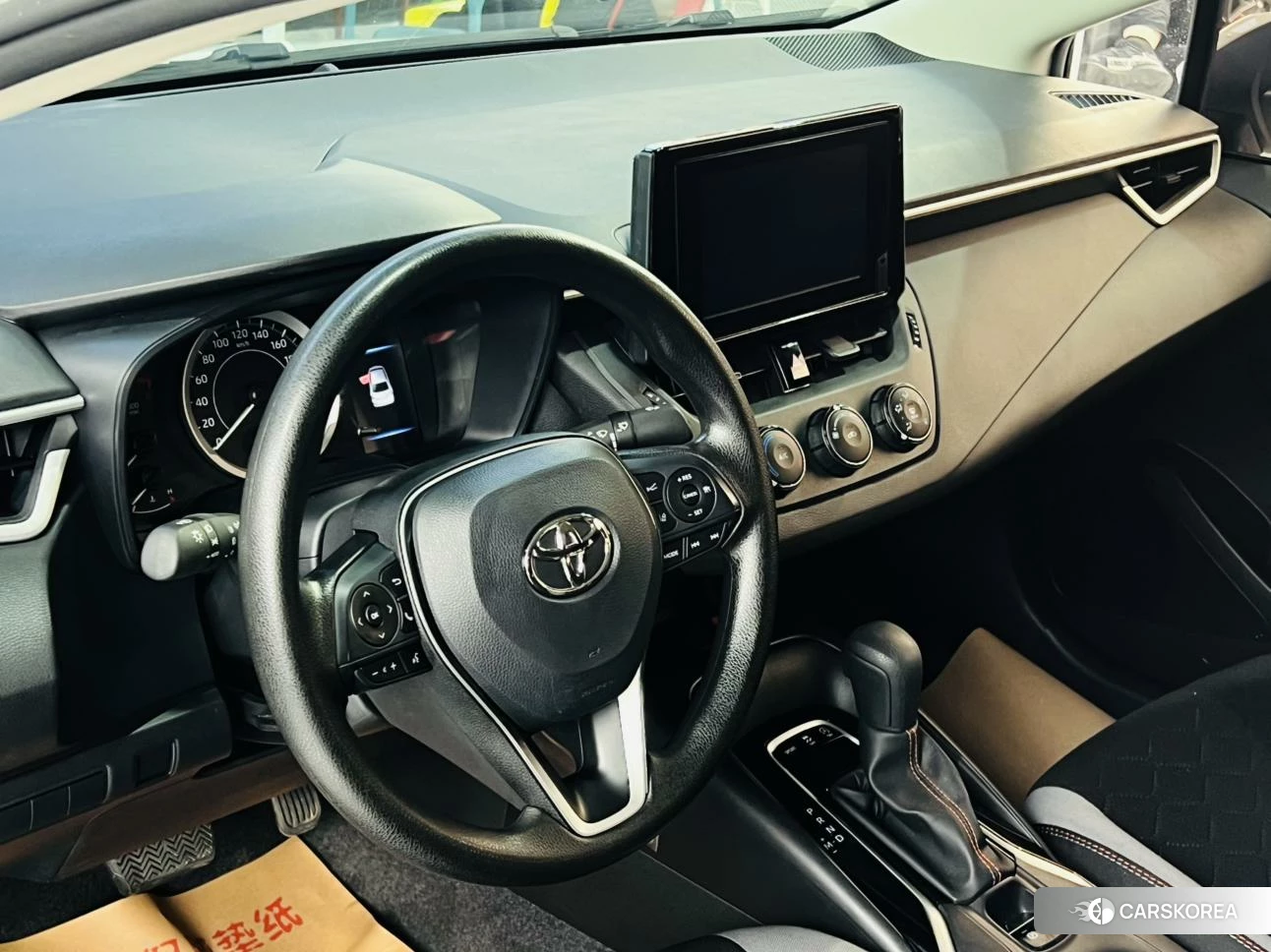 Toyota Corolla 2024 Белый из Китая