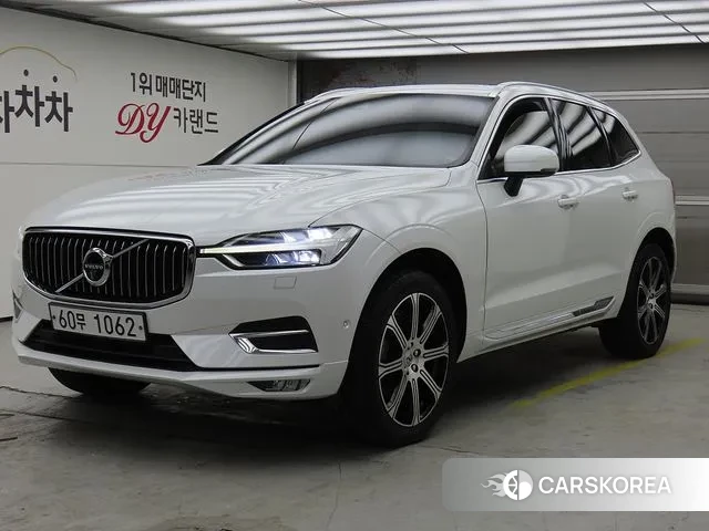 Volvo XC60 second Generation 2019 Белый из Кореи