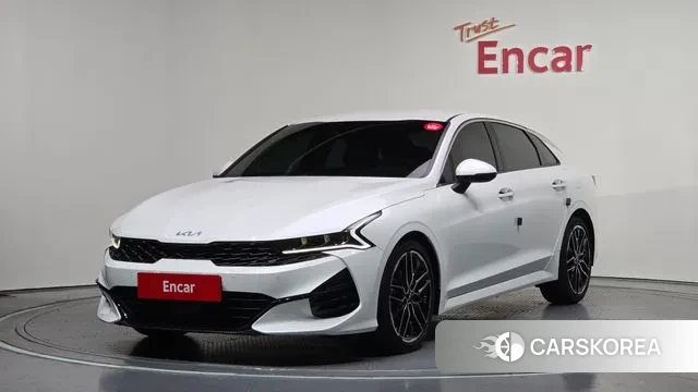 Kia K5 3rd generation 2021 Белый из Кореи