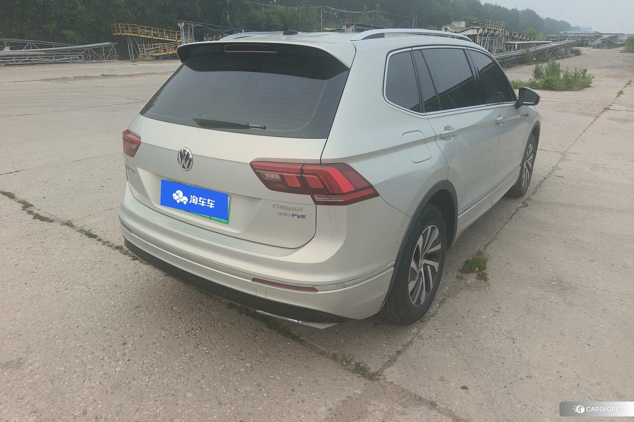 Volkswagen Tiguan L PHEV 2020 Темно-серый из Китая