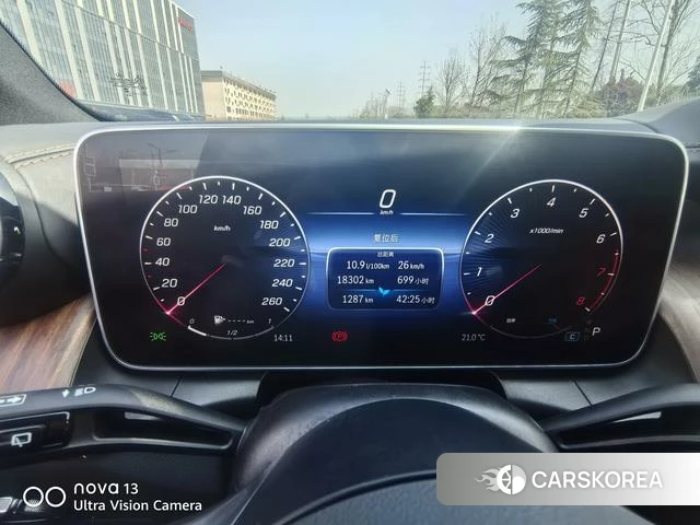 Mercedes-Benz GLC 2024 Черный из Китая