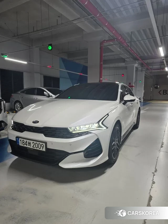 Kia K5 3rd generation 2021 Жемчужный цвет из Кореи