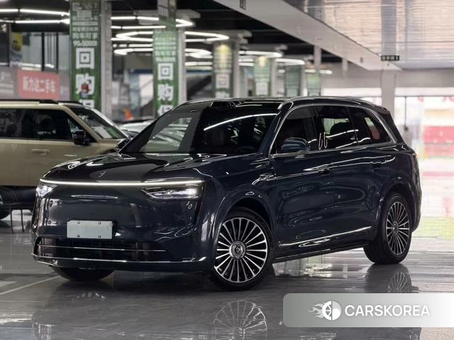 AITO Ask the world M8 2025 Синий из Китая