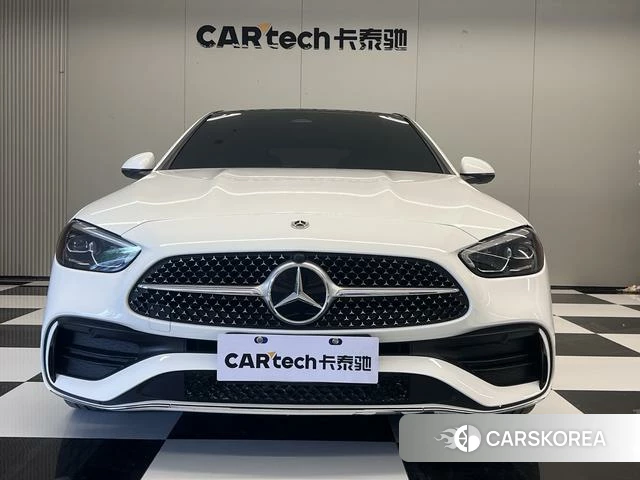 Mercedes-Benz Class C 2024 Белый из Китая