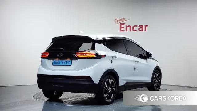 Chevrolet (GM Daewoo) New Bolt EV 2022 Белый из Кореи