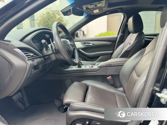 Cadillac CT5 2020 Черный из Китая