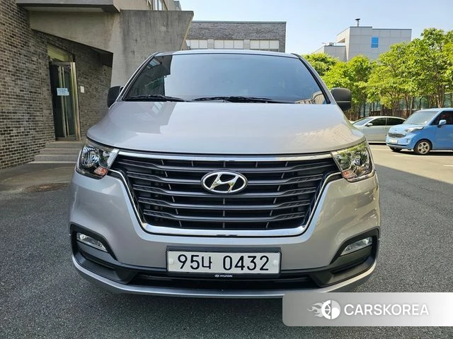 Hyundai The New Grand Starex 2020 Серебряный из Кореи