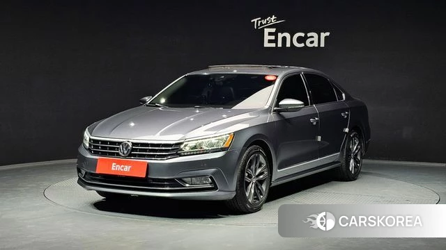 Volkswagen The New Passat 2018 Серебристо-серый из Кореи