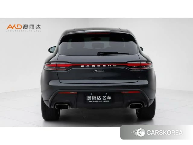 Porsche Macan 2023 Темно-серый из Китая