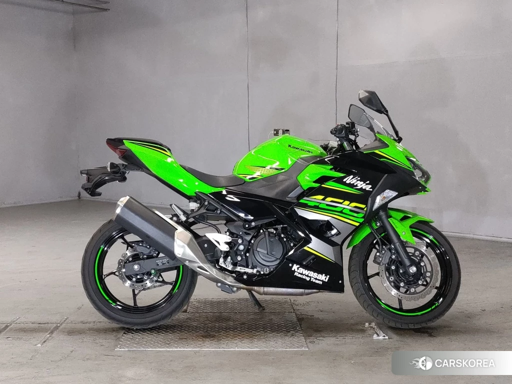 Проданный Kawasaki NINJA 400 2018 из Японии, фото 2