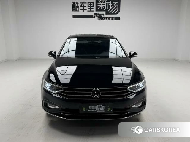 Volkswagen Magotan 2022 Черный из Китая