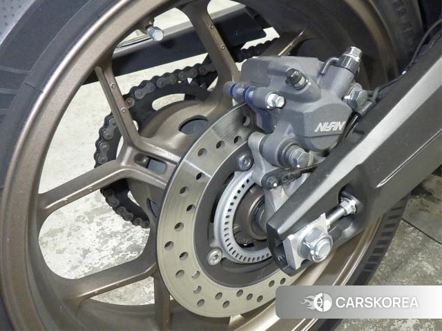 Проданный Honda CB650R id 3999484 из Японии