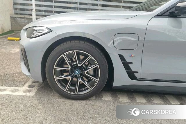 BMW i4 id 4209587 из Китая