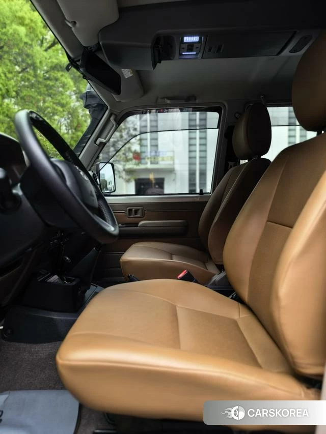Toyota Land Cruiser (imported) 2023 Белый из Китая