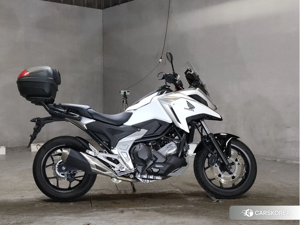 Проданный Honda NC750X DCT 2021 из Японии