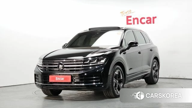 Volkswagen Touareg 3rd generation 2025 Черный из Кореи