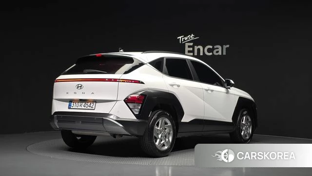 Hyundai Kona (SX2) 2023 Белый из Кореи