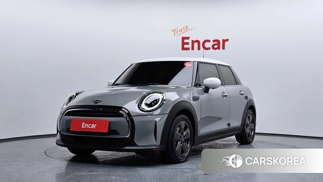 Mini Cooper 2022 Серебристо-серый из Кореи