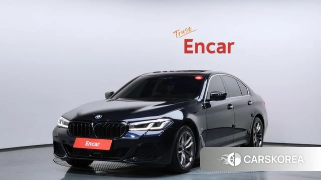 BMW 5 Series (G30) 2018 Черный из Кореи