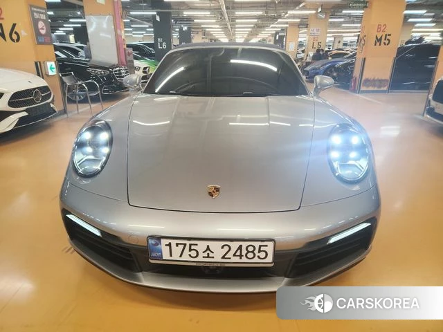 Porsche 911(992) 2024 Серебряный из Кореи