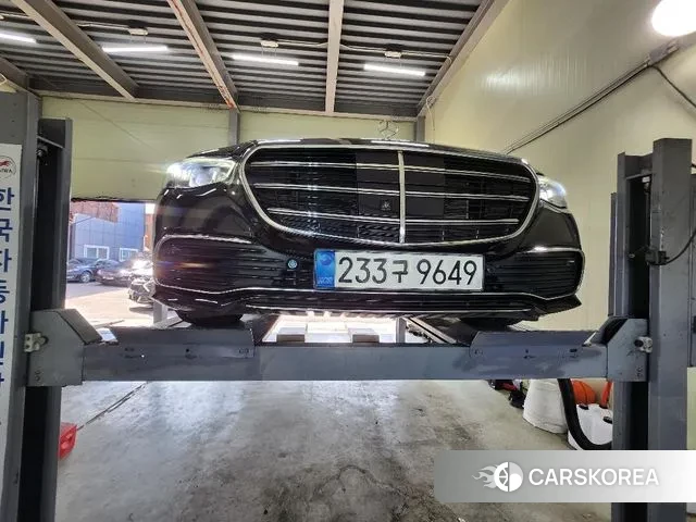 Mercedes-Benz S-Class W223 2023 Черный из Кореи
