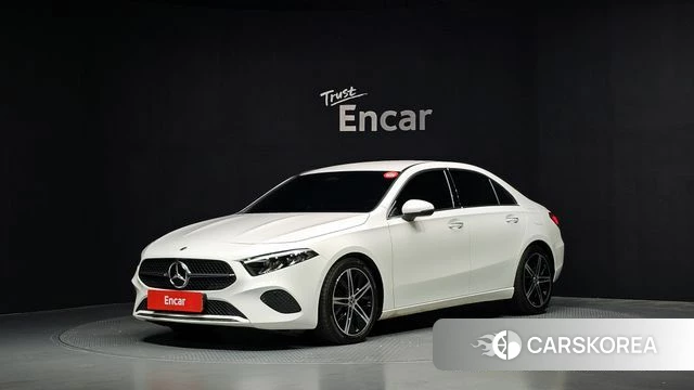 Mercedes-Benz A-Class W177 2024 Белый из Кореи