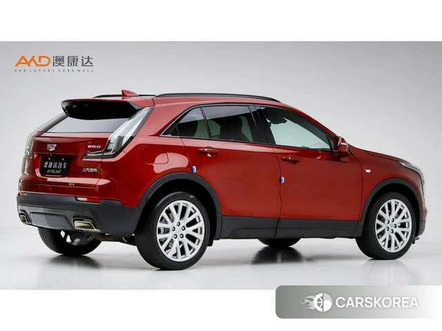 Cadillac XT4 2023 Красный из Китая