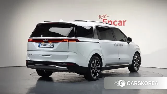 Kia Carnival 4th generation 2021 Белый из Кореи