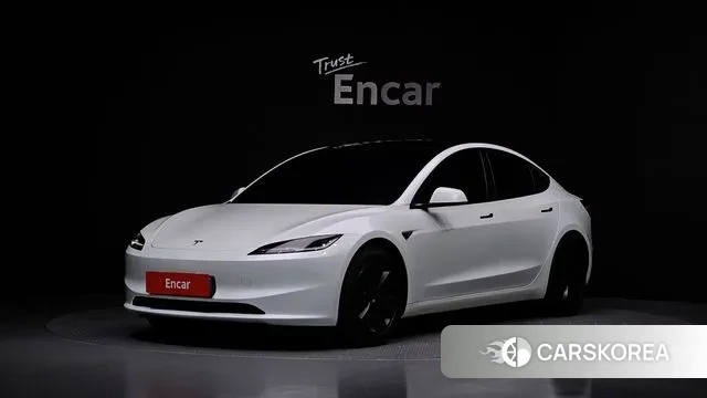 Tesla Model 3 2024 Белый из Кореи