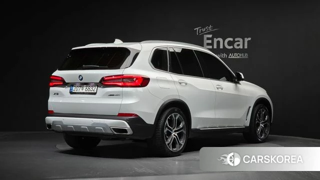 BMW X5 (G05) 2022 Белый из Кореи