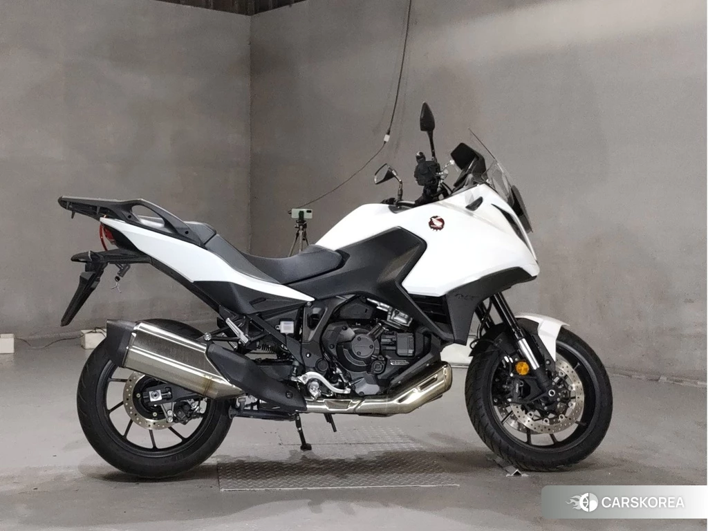 Проданный Honda NT1100 2022 из Японии